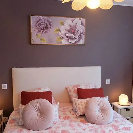 Gite Cote Jardin Apartment